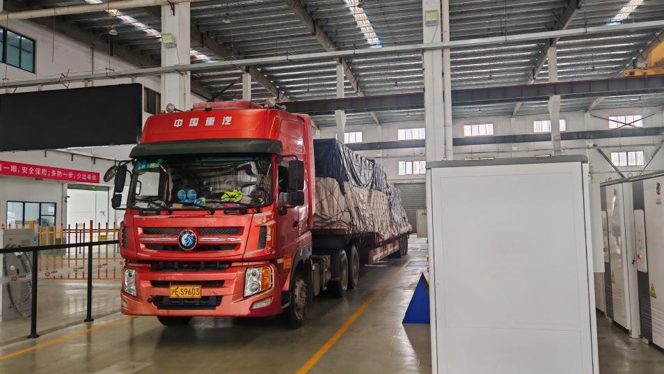 厂内装车准备 / Loading preparation